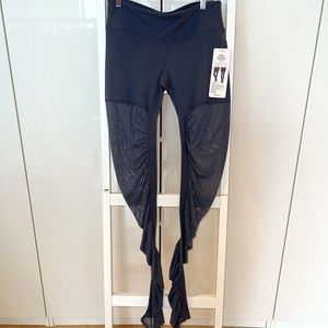 ALO yoga mesh goddess leggings